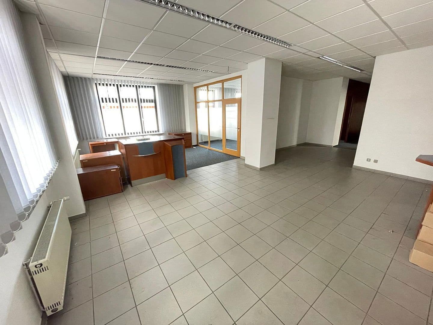 Prenájom kancelárie 168 m², Beethovenstraße 28, Plavno, Sasko Prenájom kancelárie 168 m², Beethovenstraße 28, Plavno, Sasko