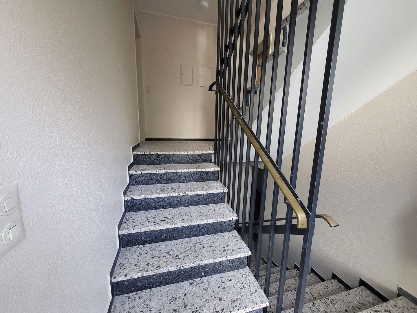 Prenájom bytu 2-izbový 64 m², Bonn, Severné Porýnie - Westfálsko Prenájom bytu 2-izbový 64 m², Bonn, Severné Porýnie - Westfálsko