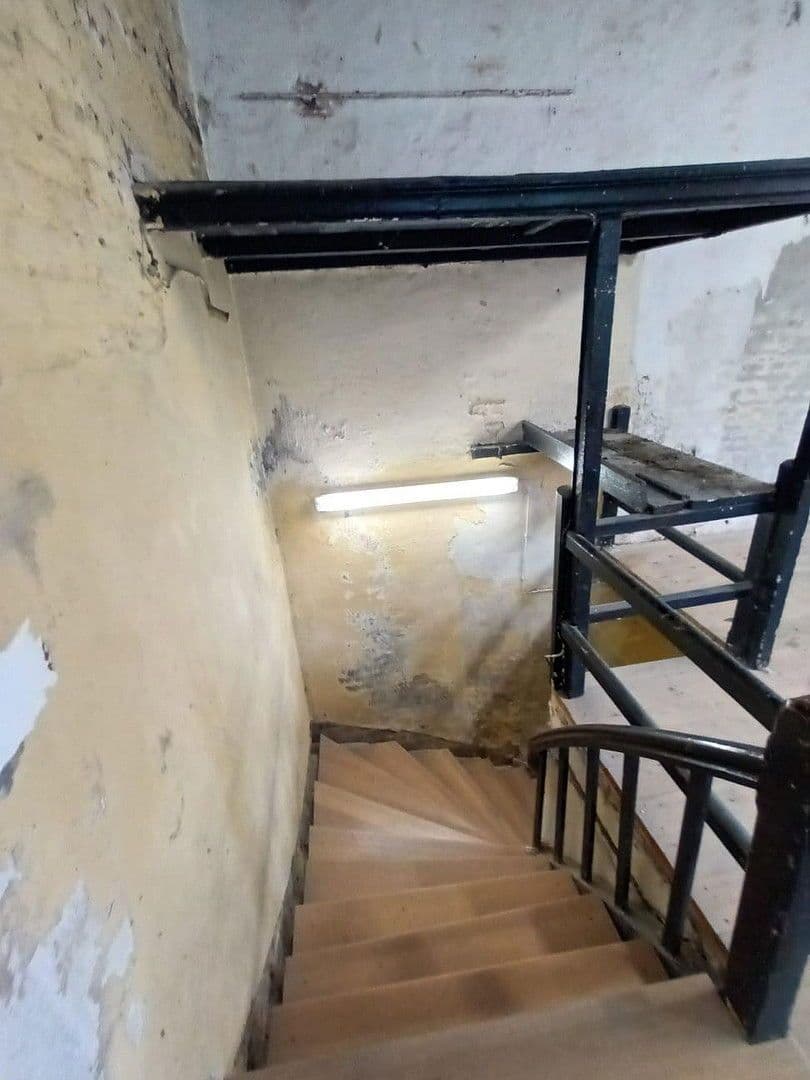 Prenájom nebytového priestoru 100 m², Möbecker Str 21, Wuppertal, Severné Porýnie - Westfálsko Prenájom nebytového priestoru 100 m², Möbecker Str 21, Wuppertal, Severné Porýnie - Westfálsko