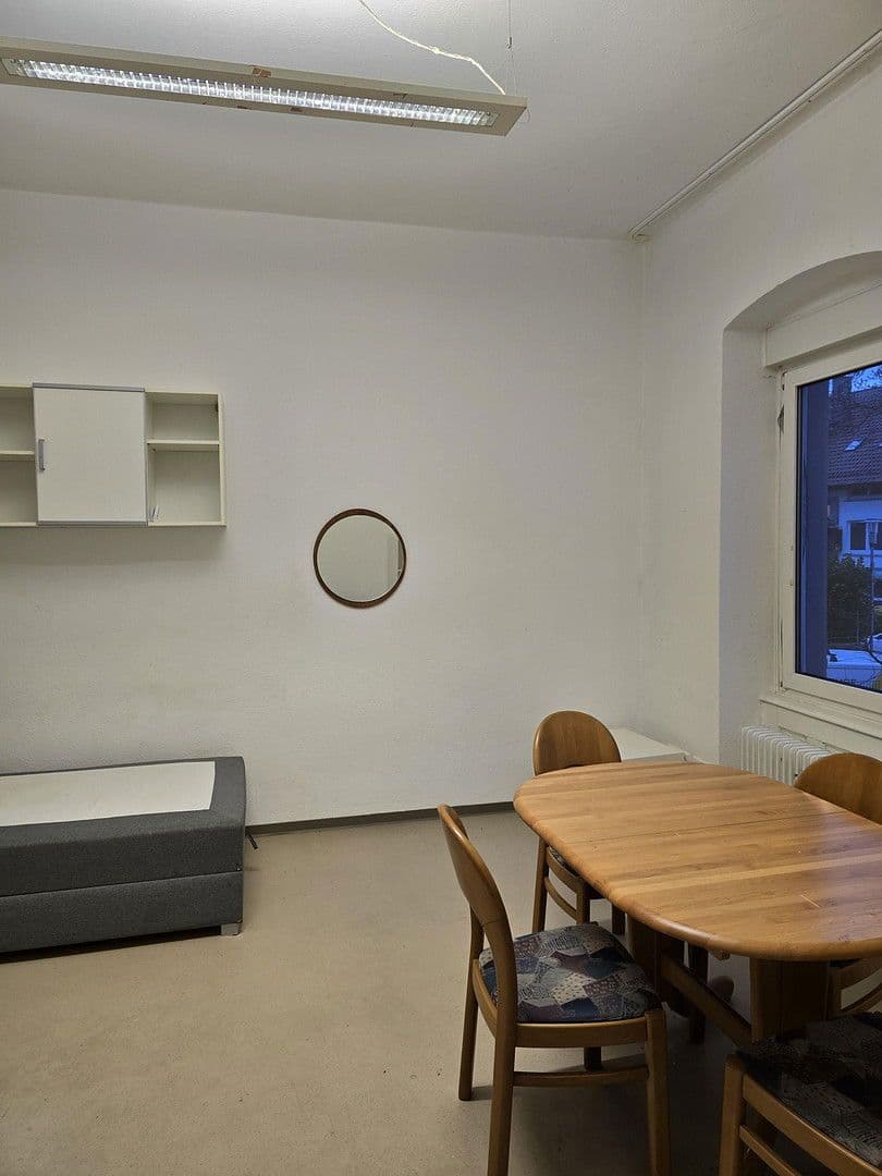 Prenájom bytu 1-izbový 30 m², Schlüsselweg, Dossenheim, Bádensko-Wurttembersko Prenájom bytu 1-izbový 30 m², Schlüsselweg, Dossenheim, Bádensko-Wurttembersko