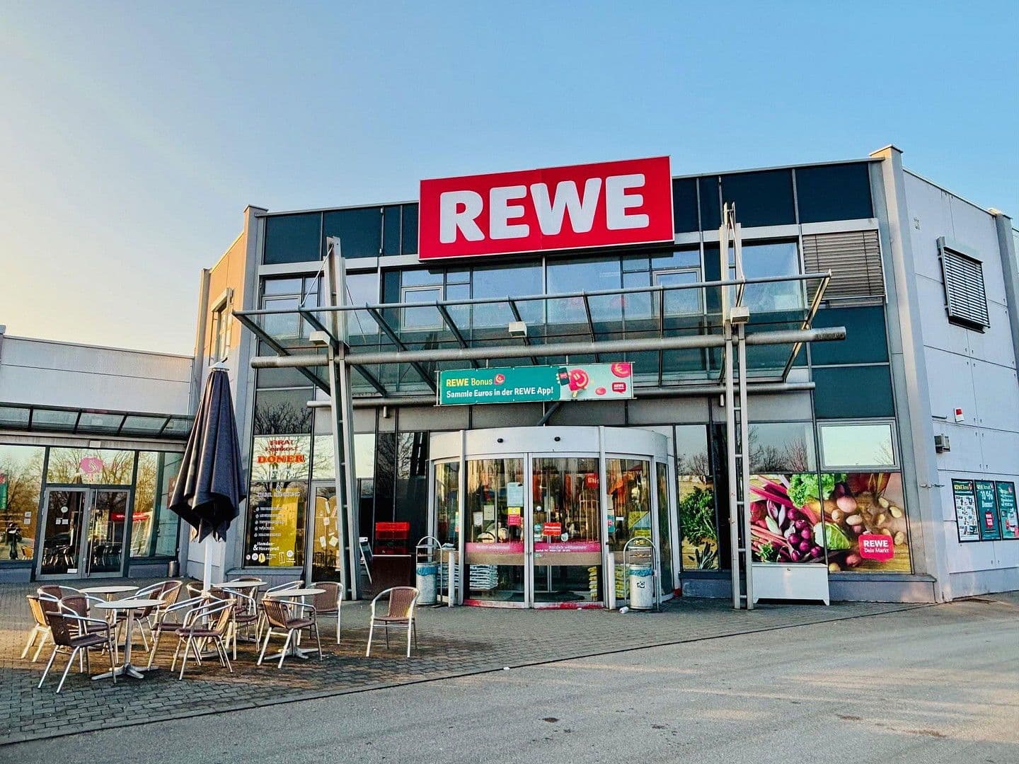 Predaj bytu 4-izbový 112 m², Mering, Bavorsko Predaj bytu 4-izbový 112 m², Mering, Bavorsko