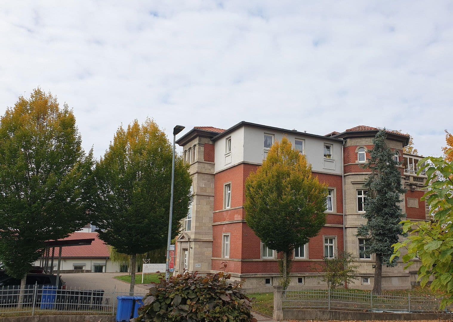 Prenájom bytu 2-izbový 50 m², Rohrer Str. 2, Meiningen, Durínsko Prenájom bytu 2-izbový 50 m², Rohrer Str. 2, Meiningen, Durínsko