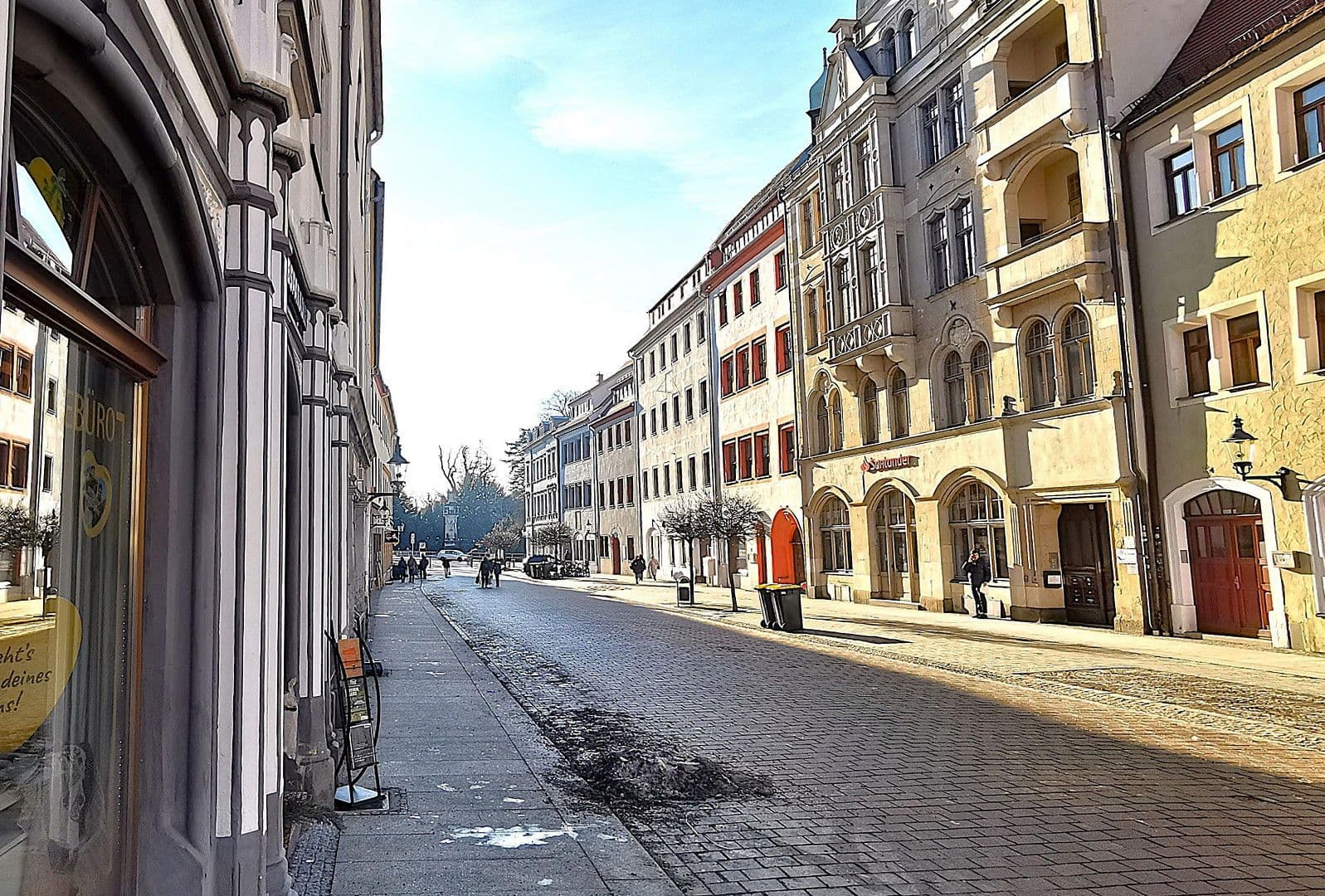 Prenájom bytu 3-izbový 95 m², Petersstrasse 23, Freiberg, Sasko Prenájom bytu 3-izbový 95 m², Petersstrasse 23, Freiberg, Sasko