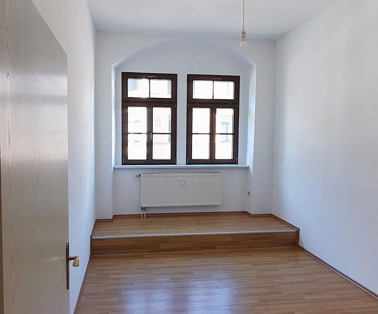 Prenájom bytu 3-izbový 95 m², Petersstrasse 23, Freiberg, Sasko Prenájom bytu 3-izbový 95 m², Petersstrasse 23, Freiberg, Sasko