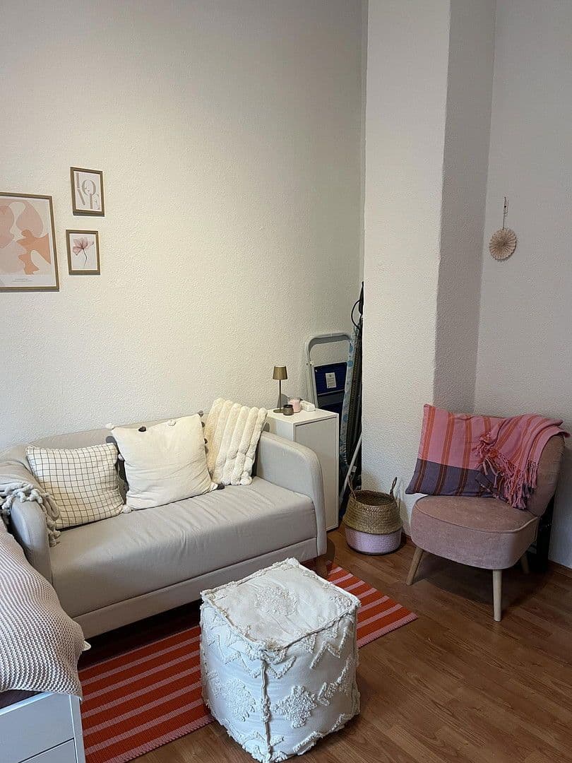 Prenájom bytu 1-izbový 36 m², Flensburger Str. 46, Wuppertal, Severné Porýnie - Westfálsko Prenájom bytu 1-izbový 36 m², Flensburger Str. 46, Wuppertal, Severné Porýnie - Westfálsko