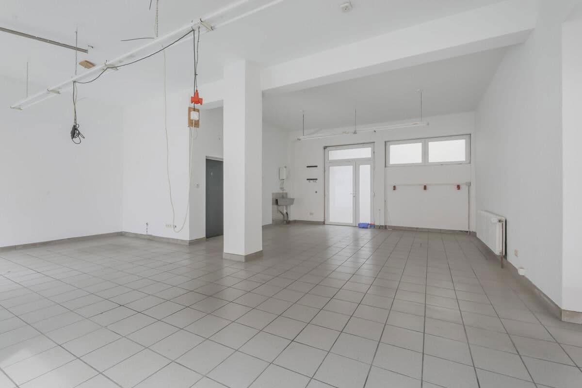 Prenájom nebytového priestoru 836 m², Durlacherstraße 70 & 72, Pforzheim, Bádensko-Wurttembersko Prenájom nebytového priestoru 836 m², Durlacherstraße 70 & 72, Pforzheim, Bádensko-Wurttembersko