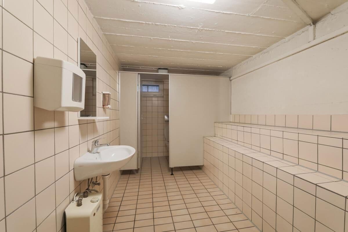 Prenájom nebytového priestoru 836 m², Durlacherstraße 70 & 72, Pforzheim, Bádensko-Wurttembersko Prenájom nebytového priestoru 836 m², Durlacherstraße 70 & 72, Pforzheim, Bádensko-Wurttembersko