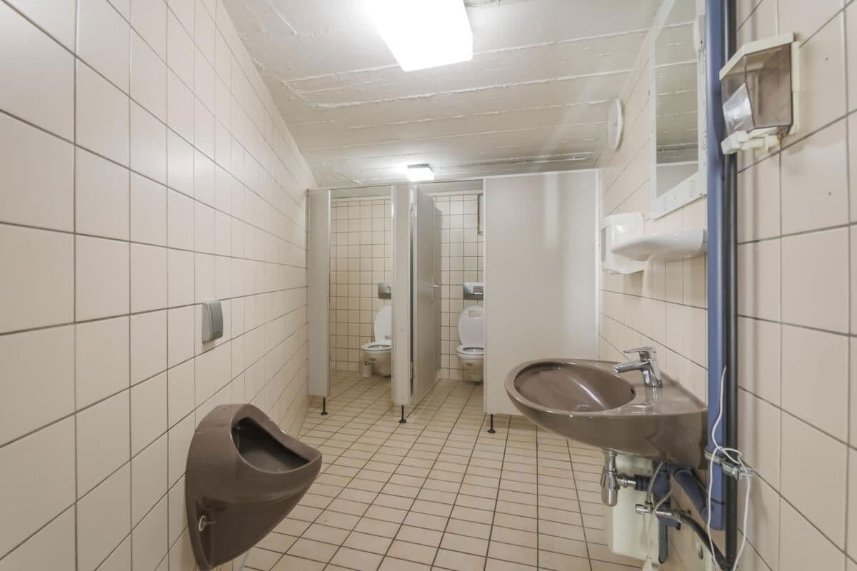 Prenájom nebytového priestoru 836 m², Durlacherstraße 70 & 72, Pforzheim, Bádensko-Wurttembersko Prenájom nebytového priestoru 836 m², Durlacherstraße 70 & 72, Pforzheim, Bádensko-Wurttembersko