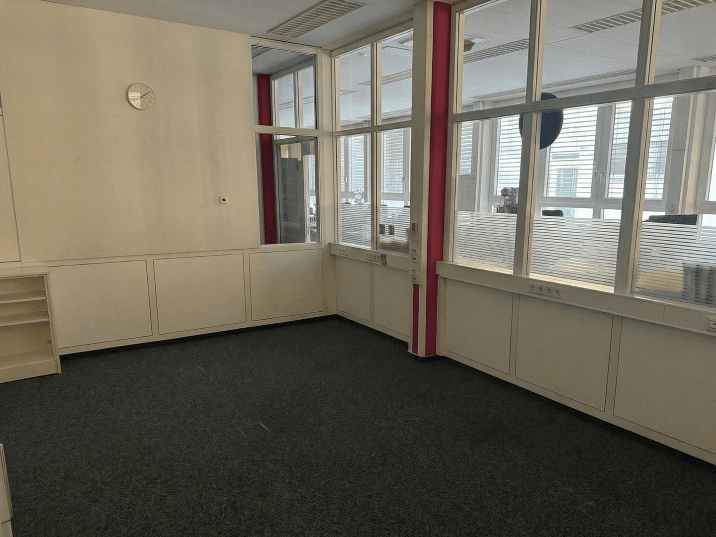 Prenájom kancelárie 205 m², Giengen an der Brenz, Bádensko-Wurttembersko Prenájom kancelárie 205 m², Giengen an der Brenz, Bádensko-Wurttembersko