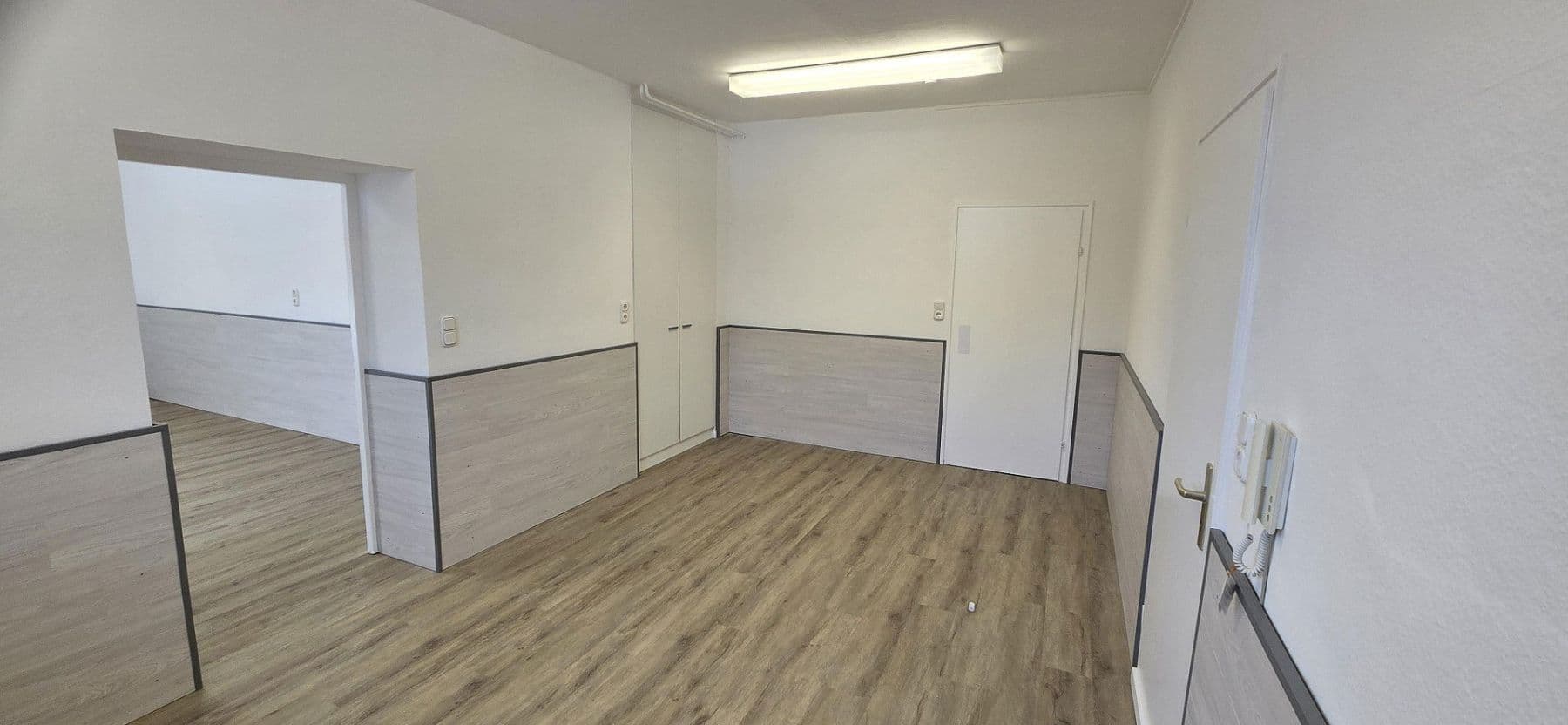 Prenájom kancelárie 38 m², Starnberg, Bavorsko Prenájom kancelárie 38 m², Starnberg, Bavorsko