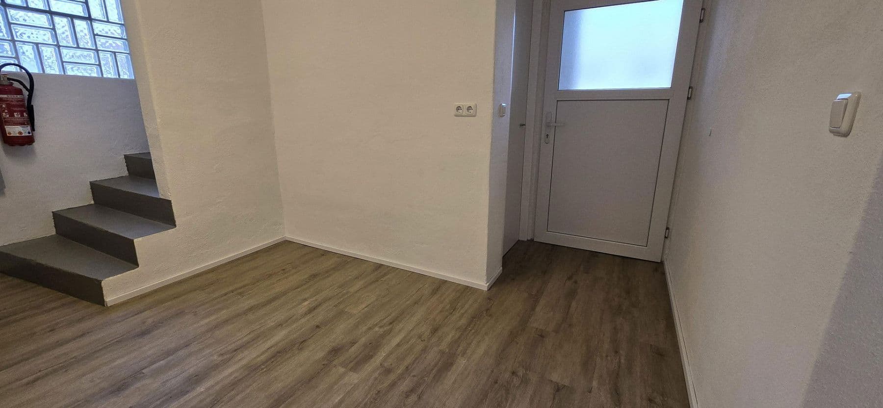Prenájom kancelárie 38 m², Starnberg, Bavorsko Prenájom kancelárie 38 m², Starnberg, Bavorsko