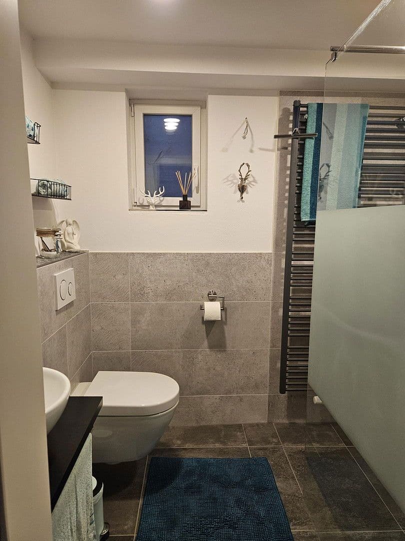 Predaj domu 152 m², pozemek 921 m², Heinersreuth, Bavorsko Predaj domu 152 m², pozemek 921 m², Heinersreuth, Bavorsko