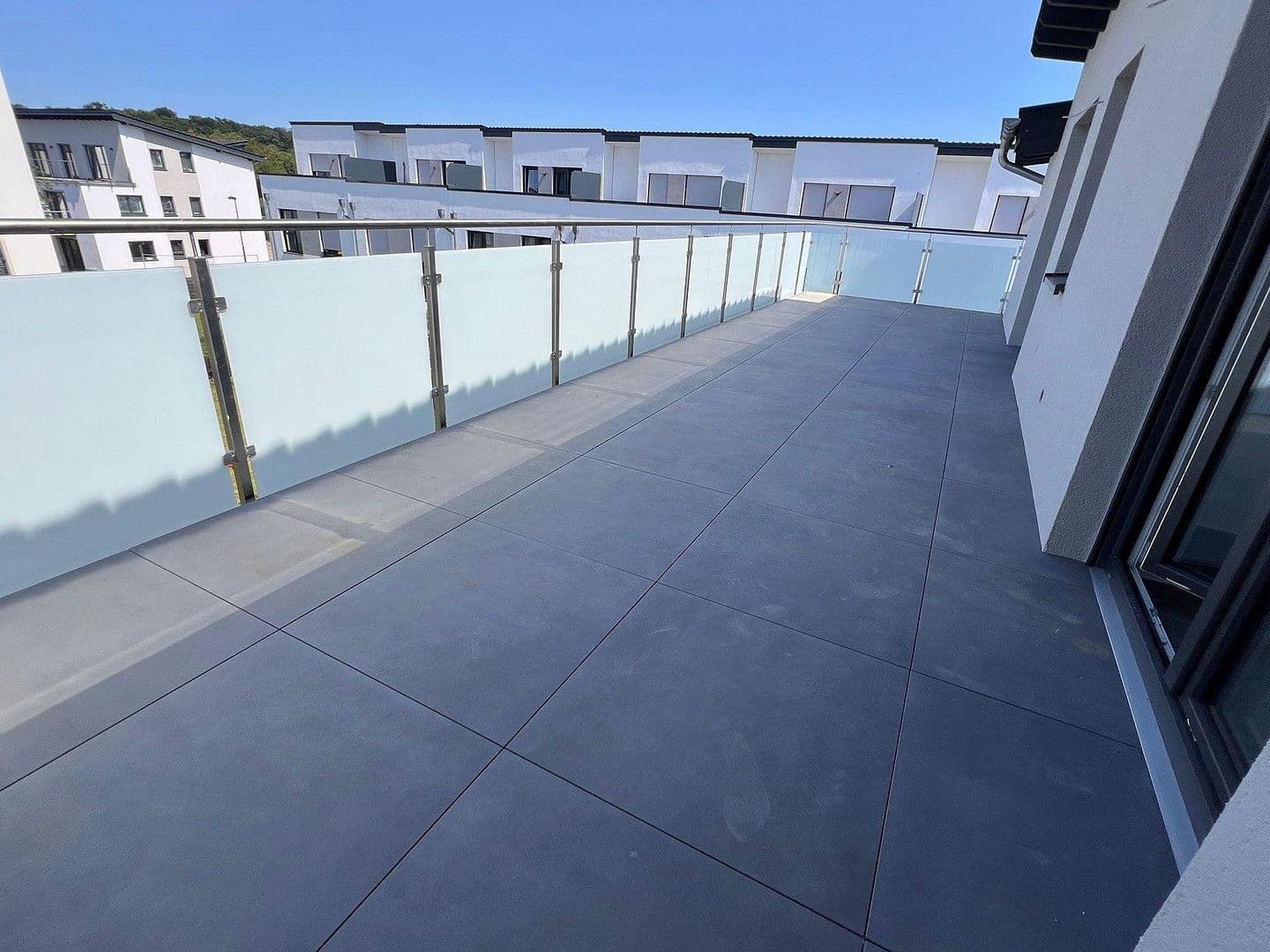 Prenájom bytu 3-izbový 85 m², Offenbach am Main, Hesensko Prenájom bytu 3-izbový 85 m², Offenbach am Main, Hesensko