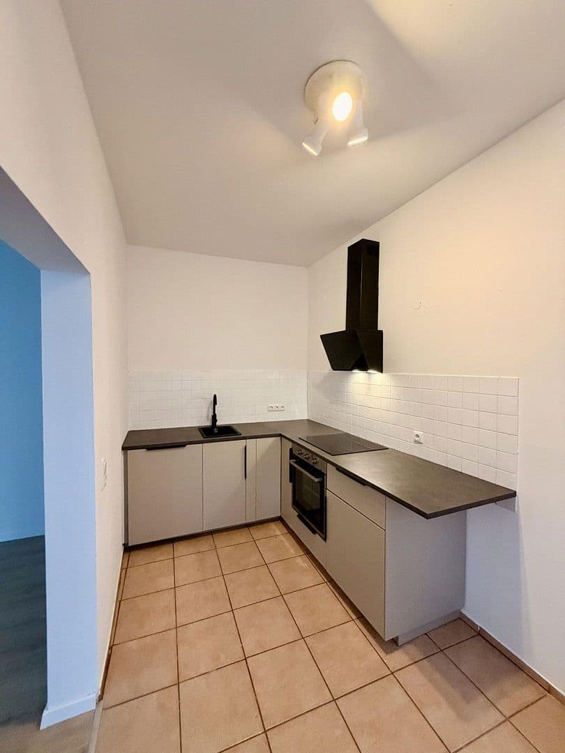 Prenájom bytu 2-izbový 49 m², Mathildenstr. 10, Fürth, Bavorsko Prenájom bytu 2-izbový 49 m², Mathildenstr. 10, Fürth, Bavorsko