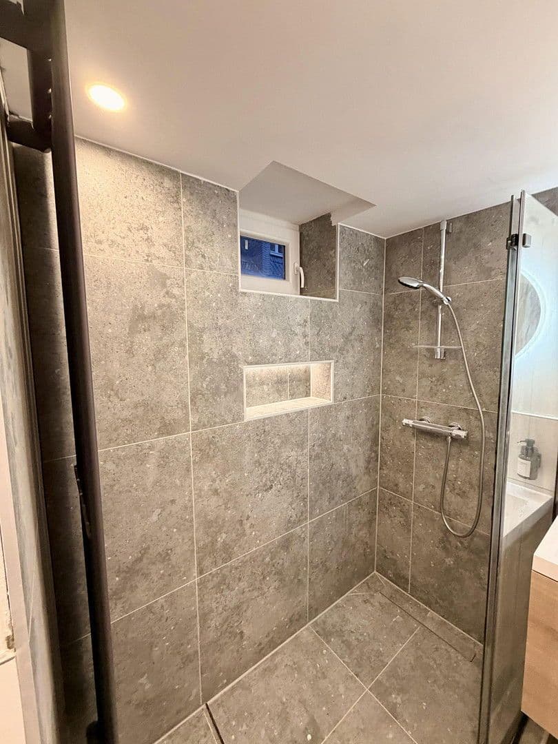 Prenájom bytu 2-izbový 50 m², Mathildenstr. 10, Fürth, Bavorsko Prenájom bytu 2-izbový 50 m², Mathildenstr. 10, Fürth, Bavorsko