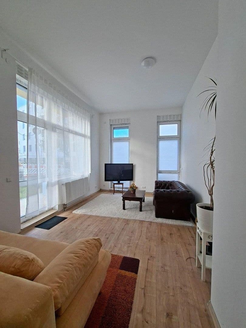 Predaj kancelárie 125 m², Berlin, Berlín Predaj kancelárie 125 m², Berlin, Berlín