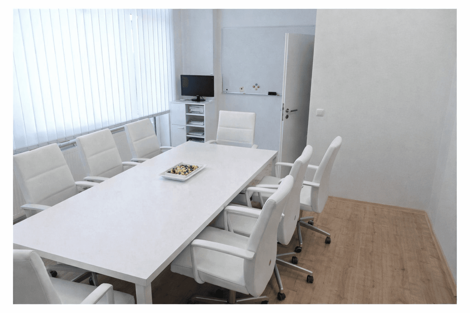 Predaj kancelárie 125 m², Berlin, Berlín Predaj kancelárie 125 m², Berlin, Berlín