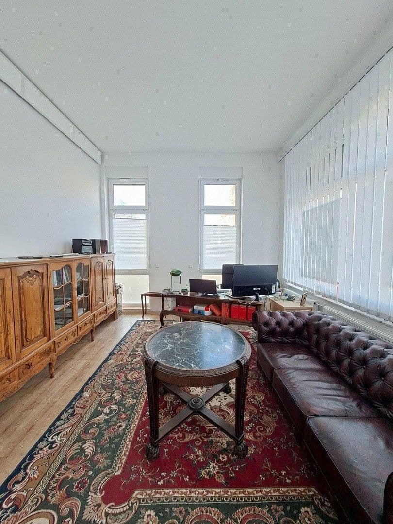 Predaj kancelárie 125 m², Berlin, Berlín Predaj kancelárie 125 m², Berlin, Berlín