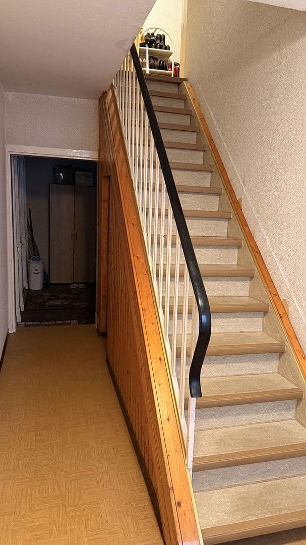 Predaj domu 408 m², pozemek 362 m², Weilheim, Bádensko-Wurttembersko Predaj domu 408 m², pozemek 362 m², Weilheim, Bádensko-Wurttembersko