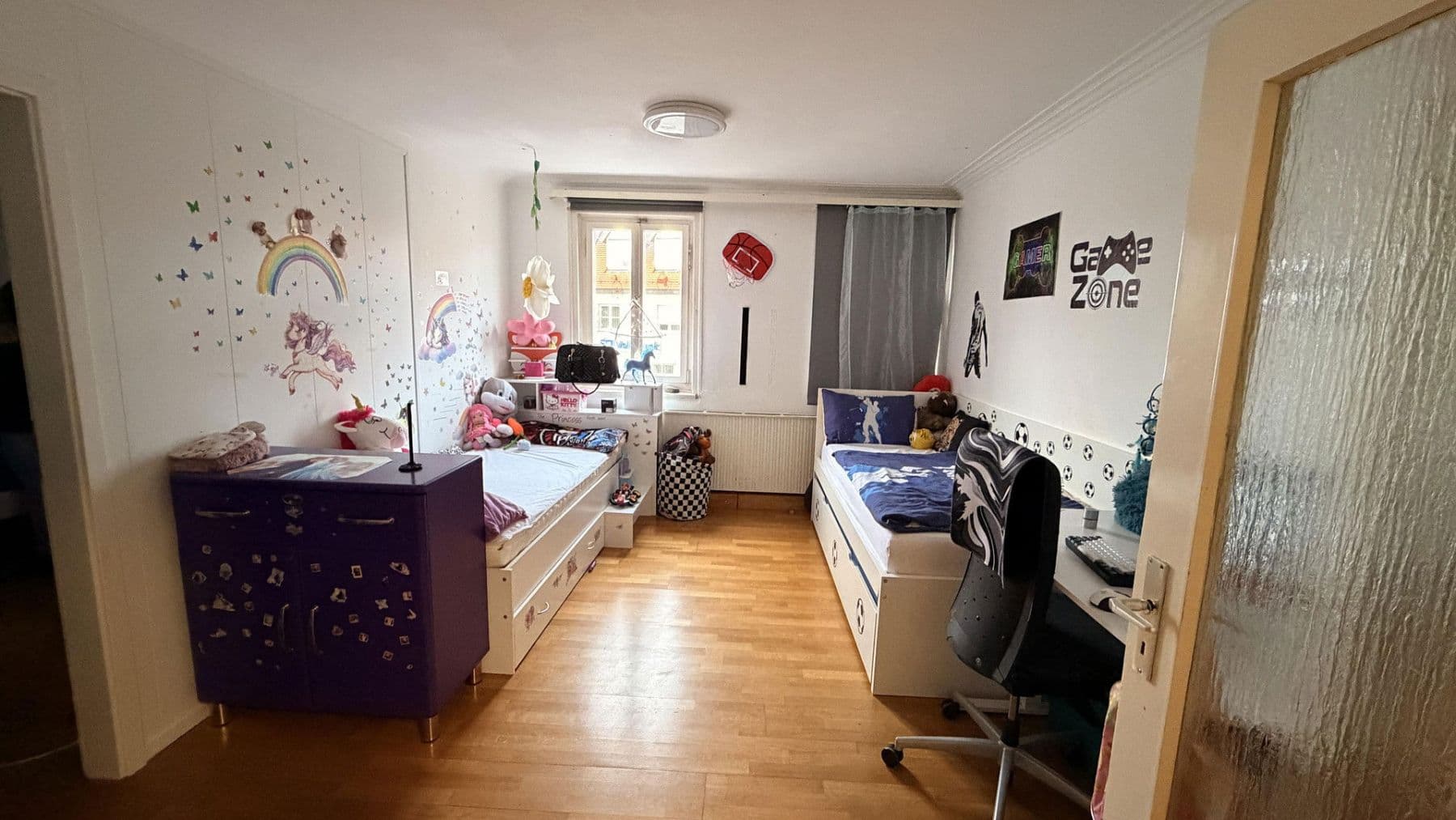 Predaj domu 408 m², pozemek 362 m², Weilheim, Bádensko-Wurttembersko Predaj domu 408 m², pozemek 362 m², Weilheim, Bádensko-Wurttembersko