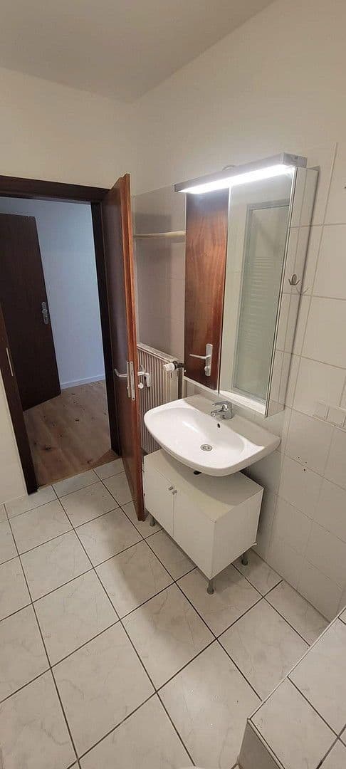 Prenájom bytu 3-izbový 90 m², Krumme Straße 13, Stadthagen, Dolné Sasko Prenájom bytu 3-izbový 90 m², Krumme Straße 13, Stadthagen, Dolné Sasko