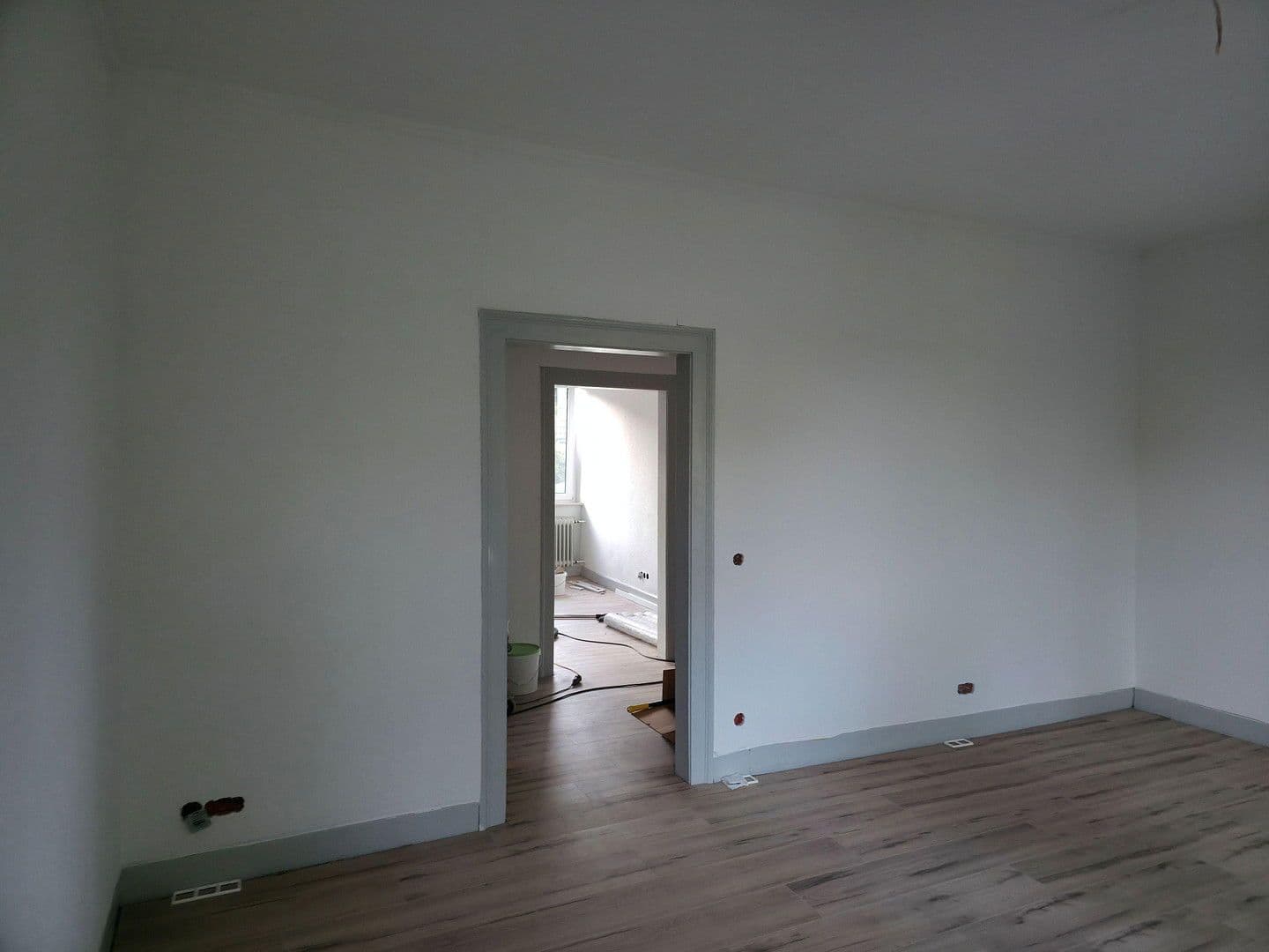 Prenájom bytu 5-izbový 105 m², Ellwangen (Jagst), Bádensko-Wurttembersko Prenájom bytu 5-izbový 105 m², Ellwangen (Jagst), Bádensko-Wurttembersko