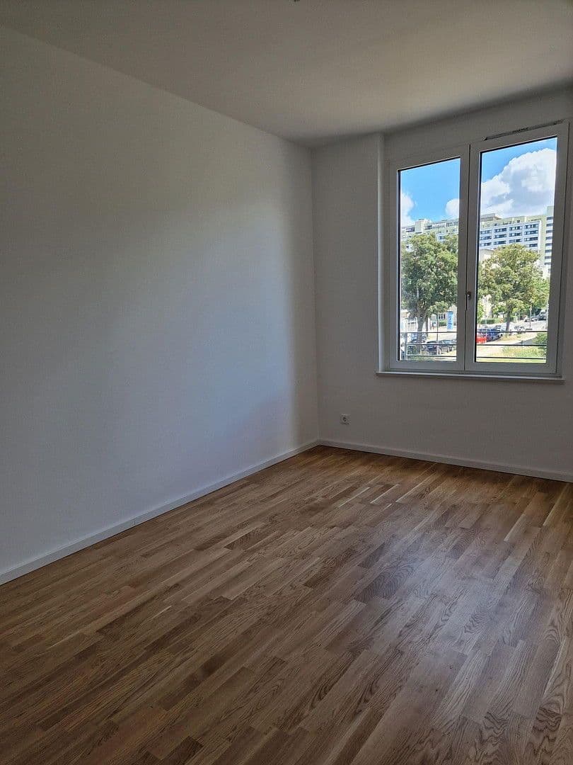 Prenájom bytu 2-izbový 78 m², Wiesbadener Strasse 56 D, Berlin, Berlín Prenájom bytu 2-izbový 78 m², Wiesbadener Strasse 56 D, Berlin, Berlín