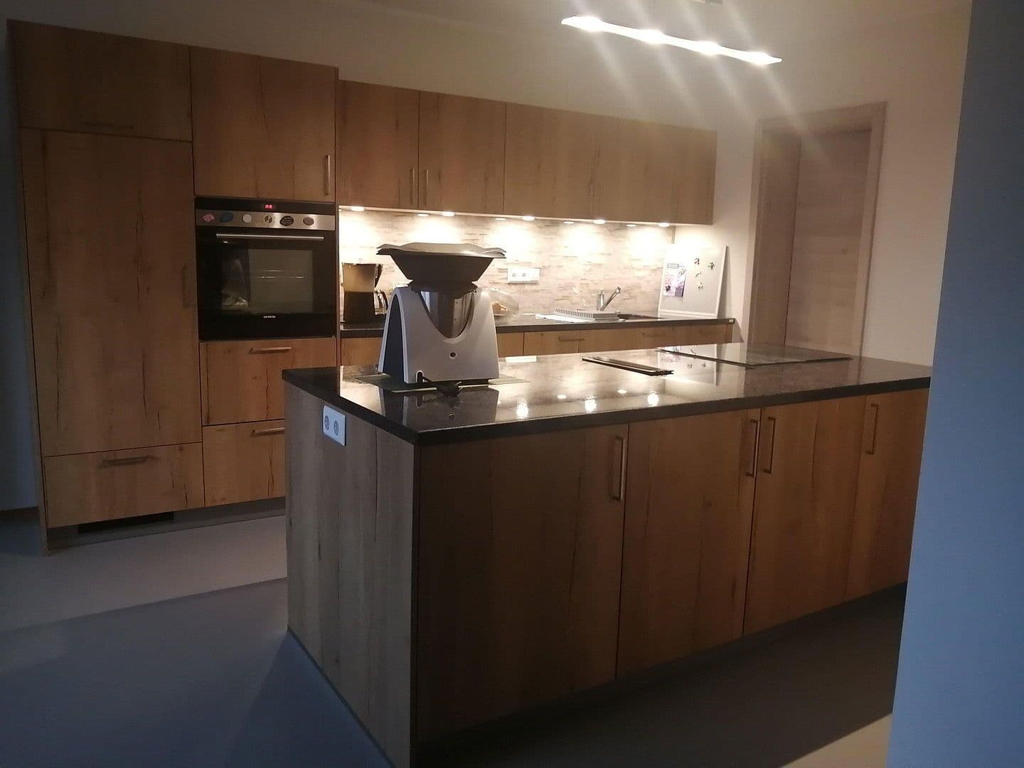 Predaj domu 150 m², pozemek 539 m², Knittelsheim, Porýnie-Falcko Predaj domu 150 m², pozemek 539 m², Knittelsheim, Porýnie-Falcko