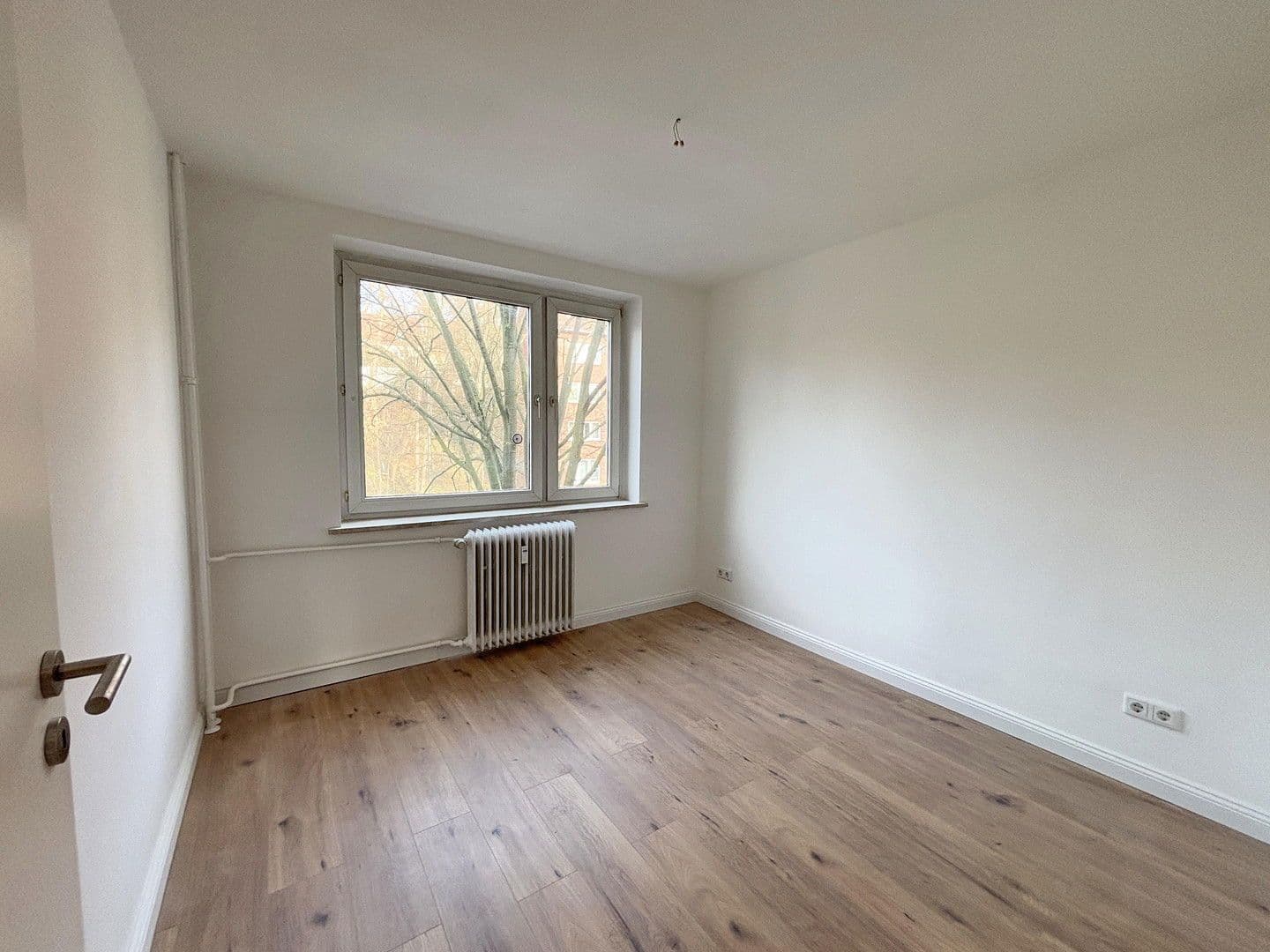 Predaj bytu 5-izbový 85 m², Hamburg, Hamburg Predaj bytu 5-izbový 85 m², Hamburg, Hamburg