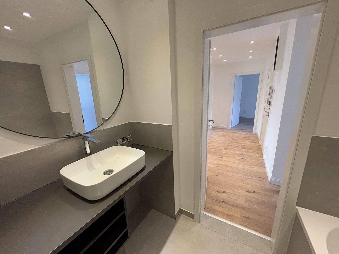 Predaj bytu 5-izbový 85 m², Hamburg, Hamburg Predaj bytu 5-izbový 85 m², Hamburg, Hamburg