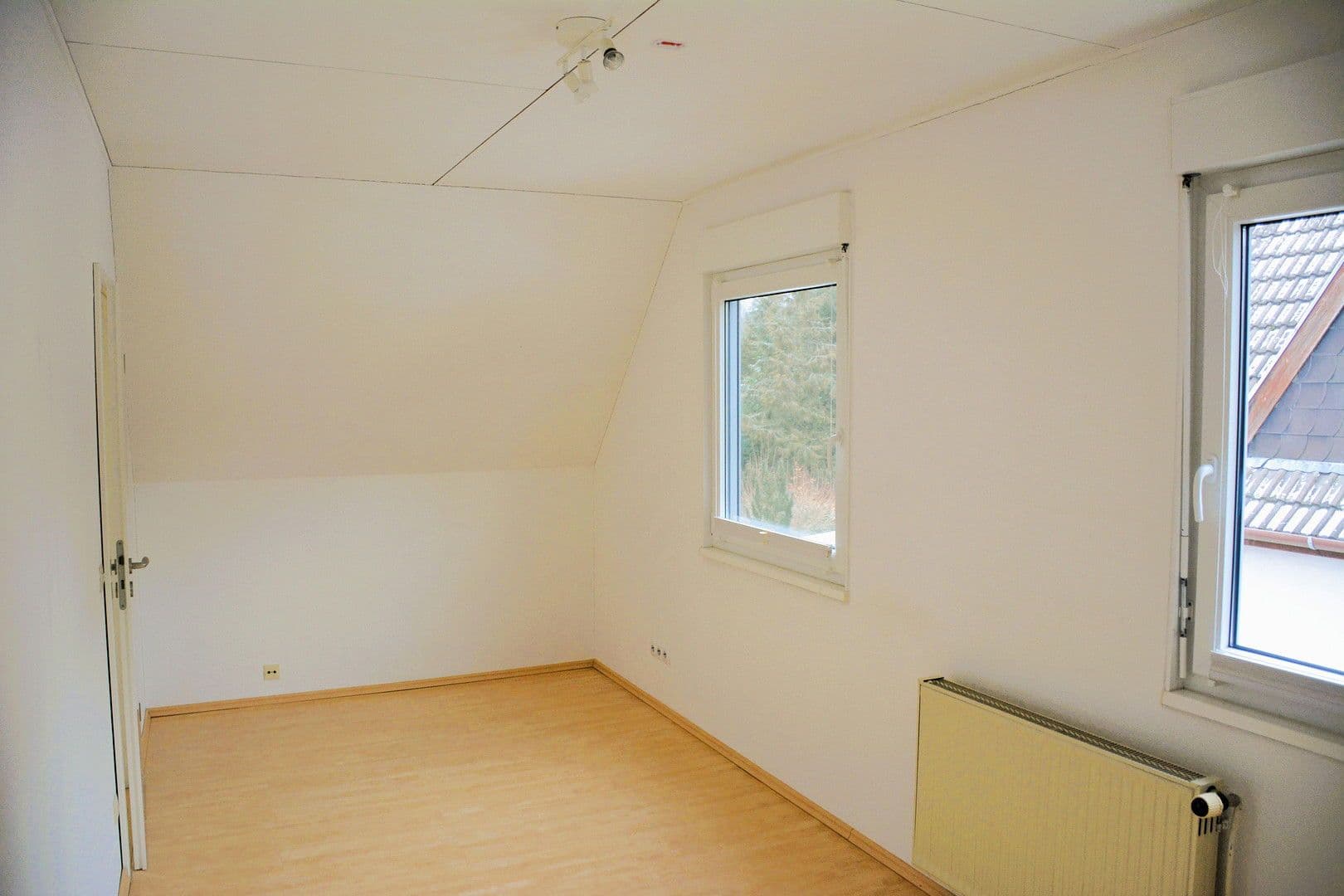 Predaj domu 129 m², pozemek 500 m², Berlin, Berlín Predaj domu 129 m², pozemek 500 m², Berlin, Berlín