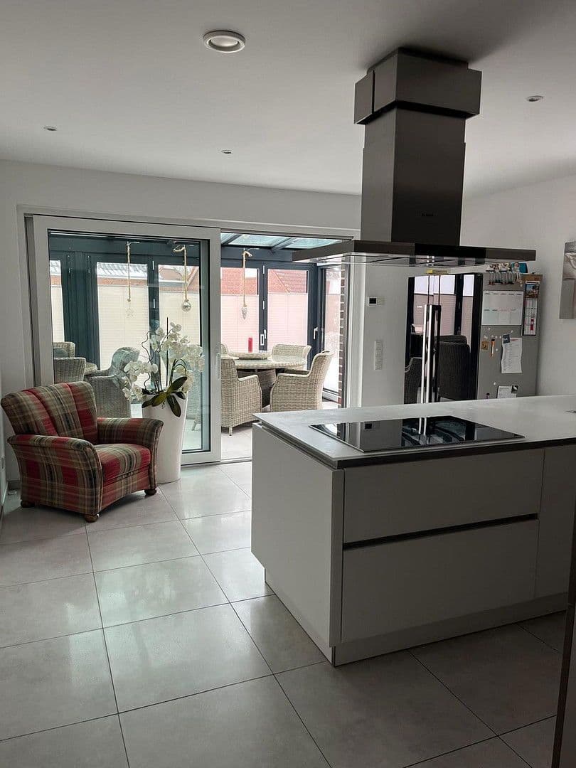 Predaj domu 217 m², pozemek 669 m², Oll Deep 11, Esens, Dolné Sasko Predaj domu 217 m², pozemek 669 m², Oll Deep 11, Esens, Dolné Sasko