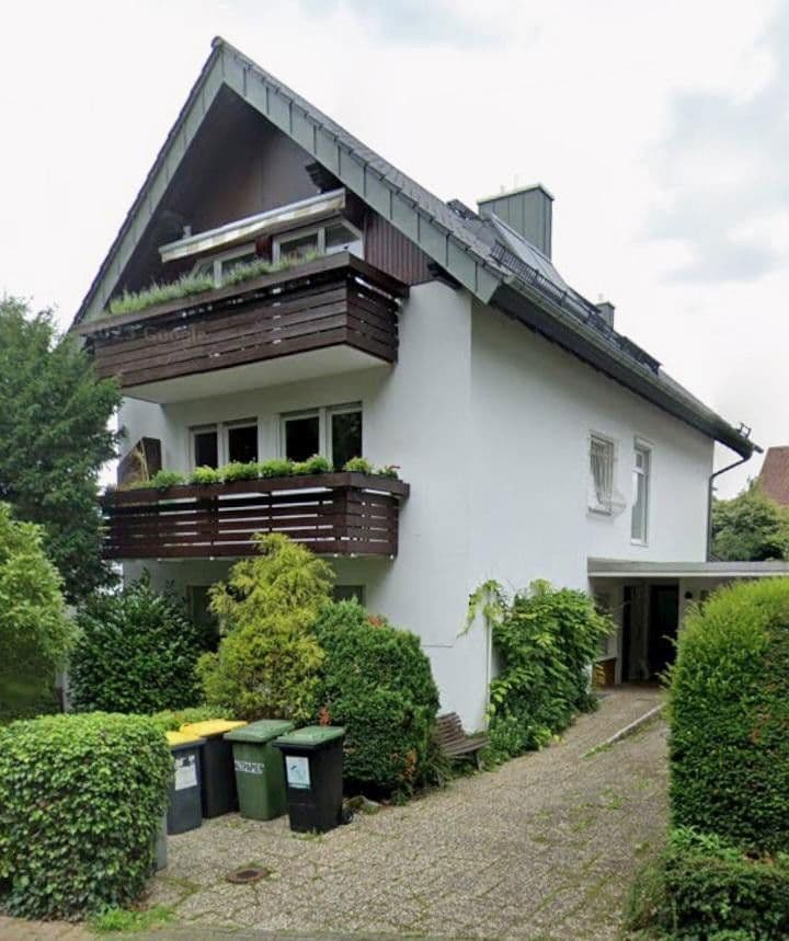 Prenájom bytu 4-izbový 119 m², Arnoldstraße 22, Frankfurt am Main, Hesensko Prenájom bytu 4-izbový 119 m², Arnoldstraße 22, Frankfurt am Main, Hesensko