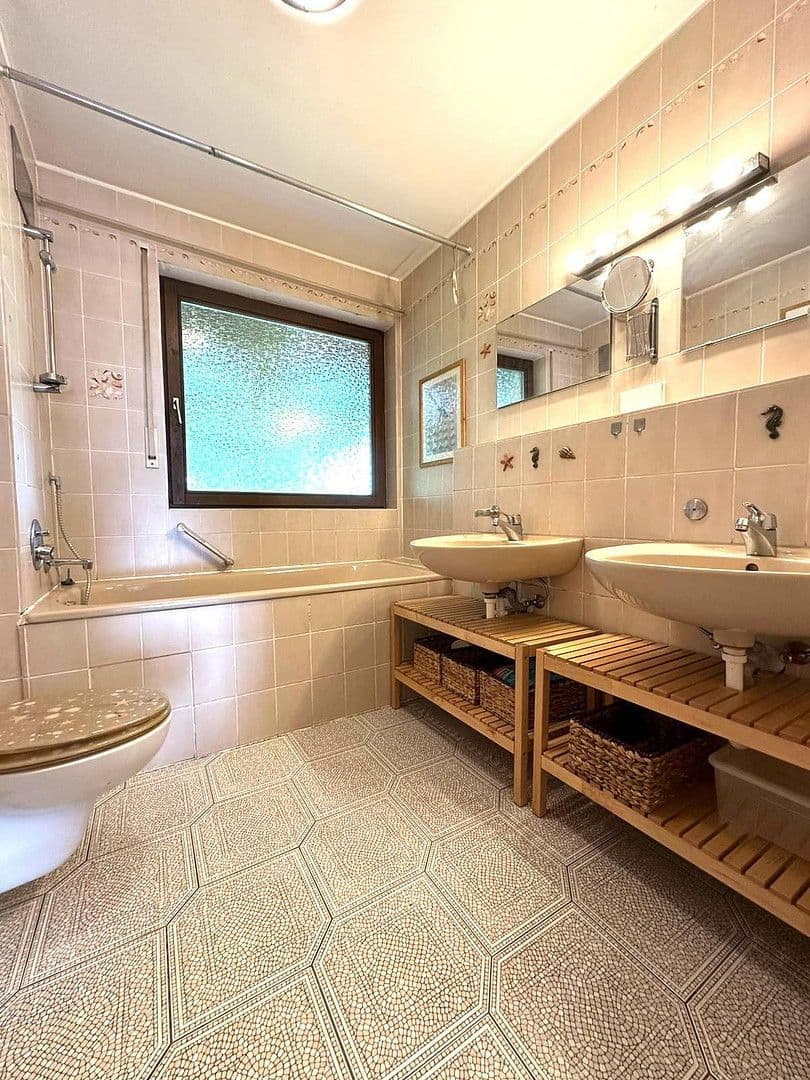 Predaj domu 134 m², pozemek 311 m², Ludwigstr. 84b, Jockgrim, Porýnie-Falcko Predaj domu 134 m², pozemek 311 m², Ludwigstr. 84b, Jockgrim, Porýnie-Falcko