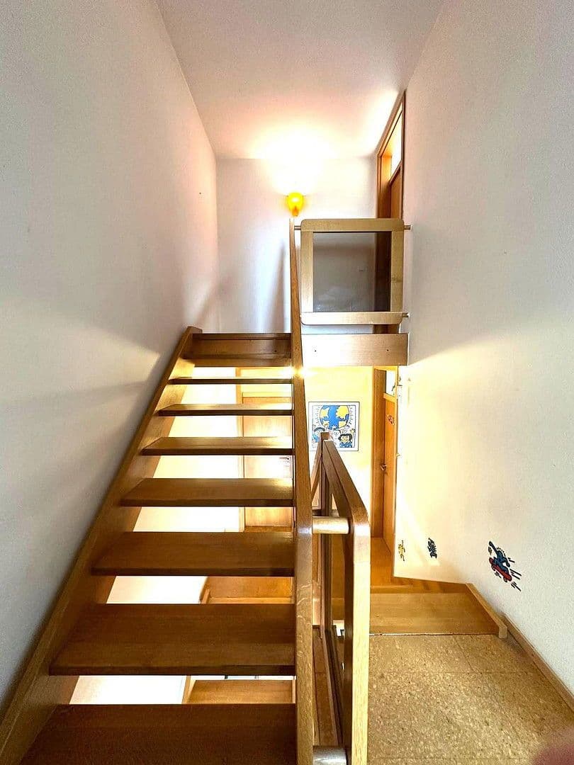 Predaj domu 134 m², pozemek 311 m², Ludwigstr. 84b, Jockgrim, Porýnie-Falcko Predaj domu 134 m², pozemek 311 m², Ludwigstr. 84b, Jockgrim, Porýnie-Falcko