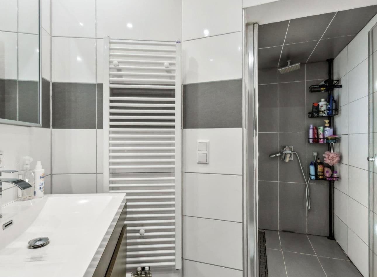 Predaj domu 200 m², pozemek 630 m², Troisdorf, Severné Porýnie - Westfálsko Predaj domu 200 m², pozemek 630 m², Troisdorf, Severné Porýnie - Westfálsko