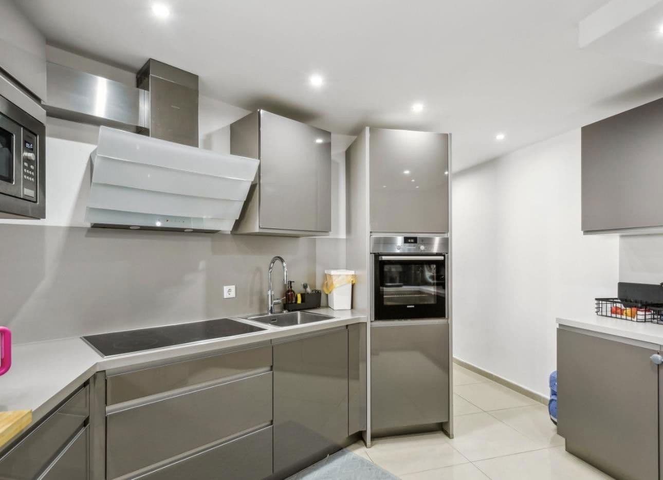 Predaj domu 200 m², pozemek 630 m², Troisdorf, Severné Porýnie - Westfálsko Predaj domu 200 m², pozemek 630 m², Troisdorf, Severné Porýnie - Westfálsko