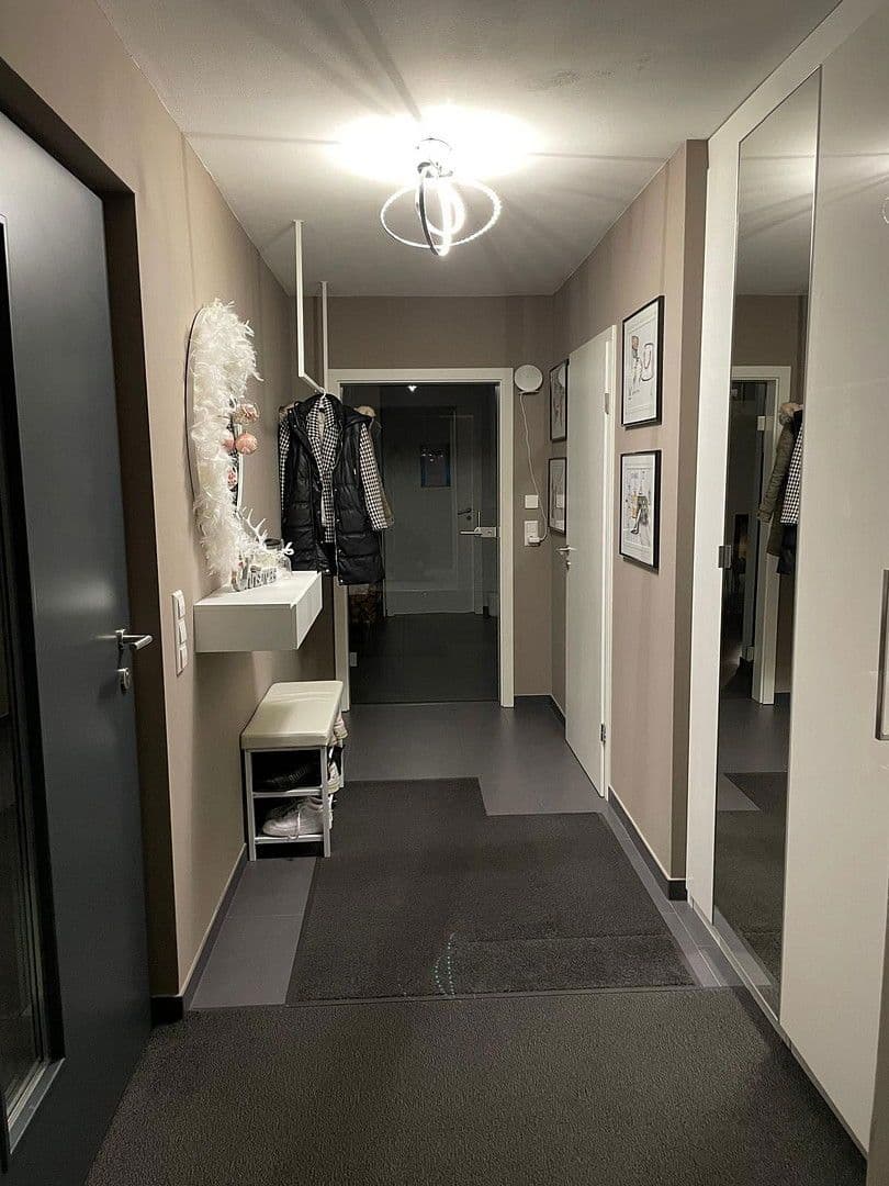 Predaj domu 260 m², pozemek 1.659 m², Fichtenau, Bádensko-Wurttembersko Predaj domu 260 m², pozemek 1.659 m², Fichtenau, Bádensko-Wurttembersko