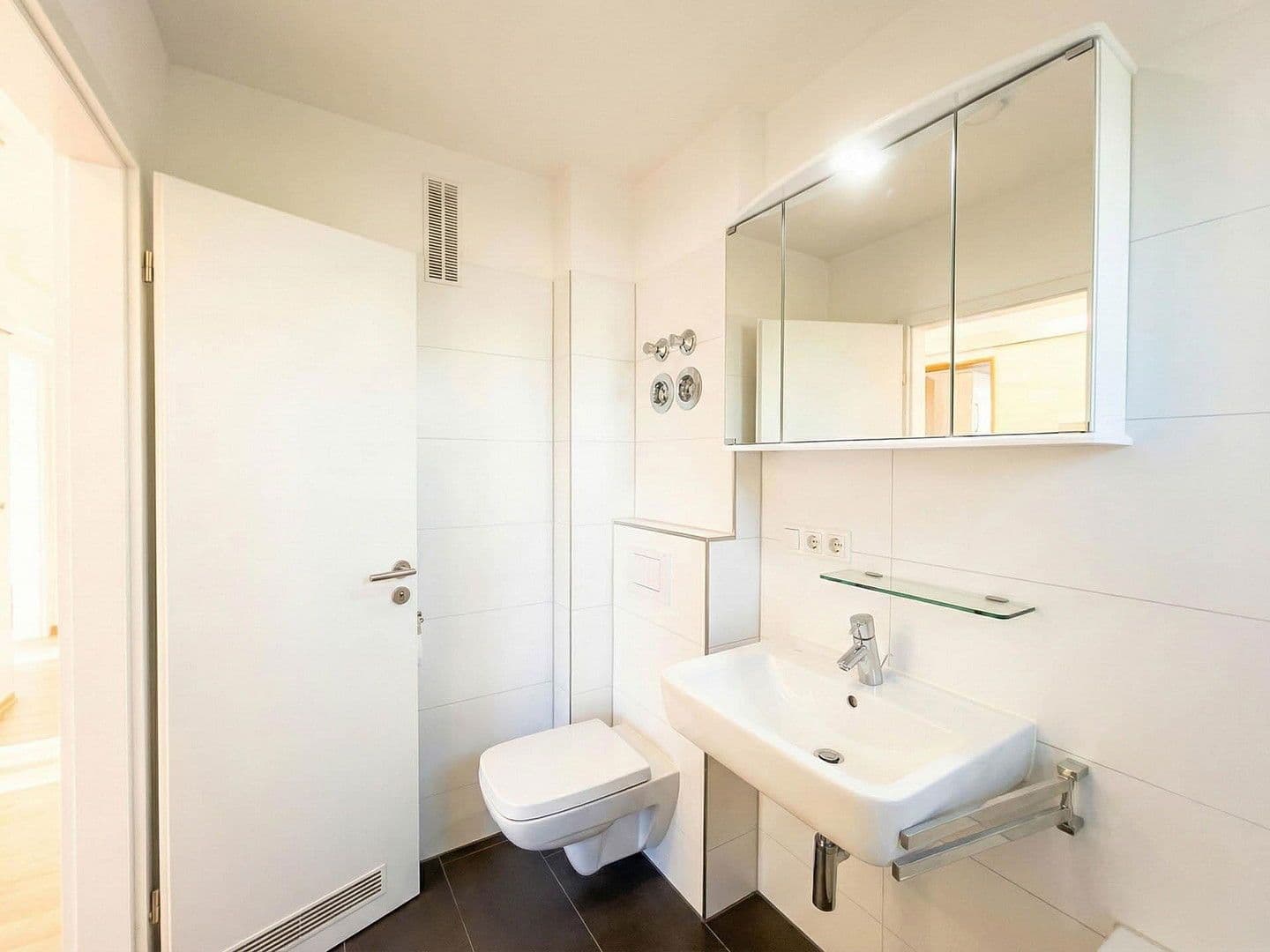 Predaj bytu 3-izbový 73 m², München, Bavorsko Predaj bytu 3-izbový 73 m², München, Bavorsko