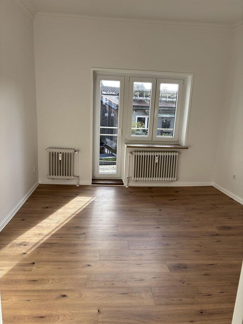 Prenájom bytu 4-izbový 110 m², Rathausmarkt 1a, Schleswig, Šlezvicko-Holštajnsko Prenájom bytu 4-izbový 110 m², Rathausmarkt 1a, Schleswig, Šlezvicko-Holštajnsko