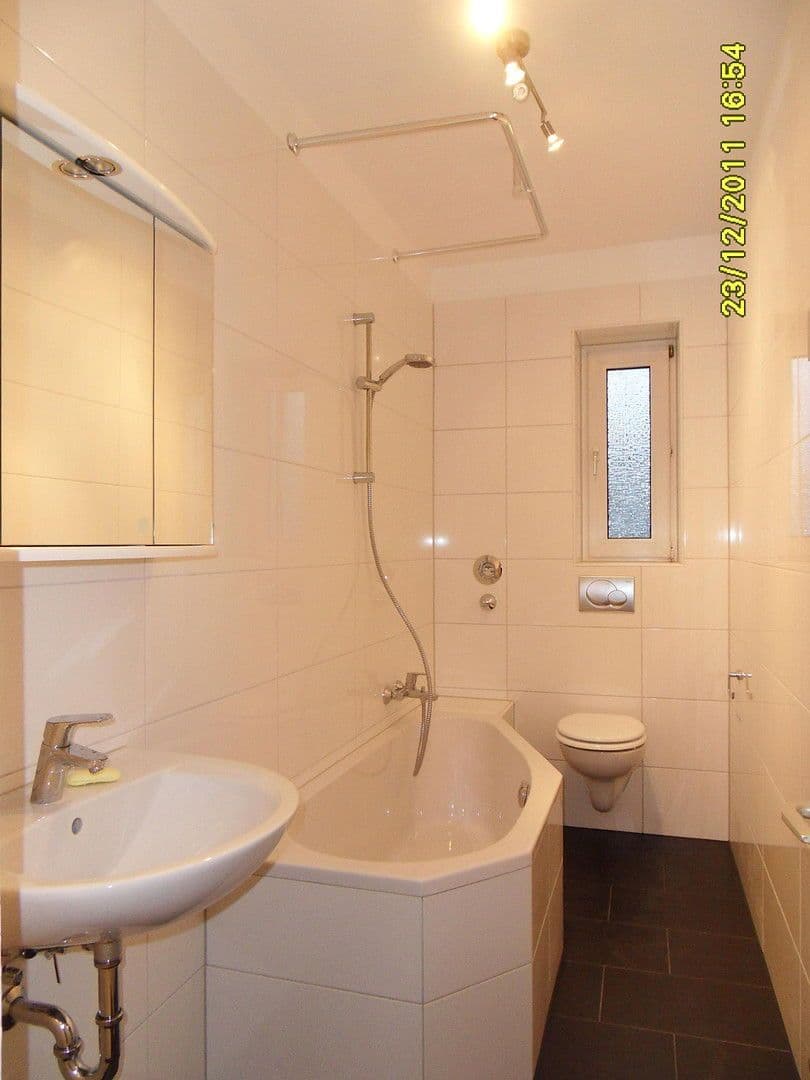 Prenájom bytu 3-izbový 74 m², Dortmund, Severné Porýnie - Westfálsko Prenájom bytu 3-izbový 74 m², Dortmund, Severné Porýnie - Westfálsko