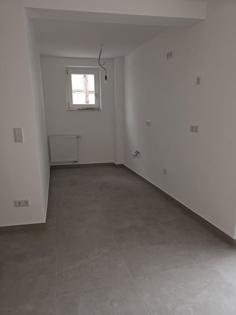 Prenájom bytu 3-izbový 87 m², Reinheim, Hesensko Prenájom bytu 3-izbový 87 m², Reinheim, Hesensko