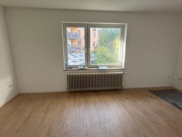 Prenájom bytu 1-izbový 37 m², Düppelstr., Köln, Severné Porýnie - Westfálsko Prenájom bytu 1-izbový 37 m², Düppelstr., Köln, Severné Porýnie - Westfálsko