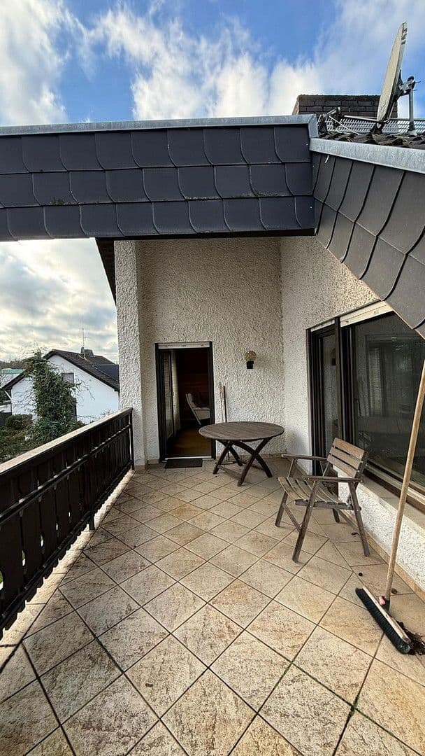 Predaj domu 224 m², pozemek 701 m², Mainhausen, Hesensko Predaj domu 224 m², pozemek 701 m², Mainhausen, Hesensko