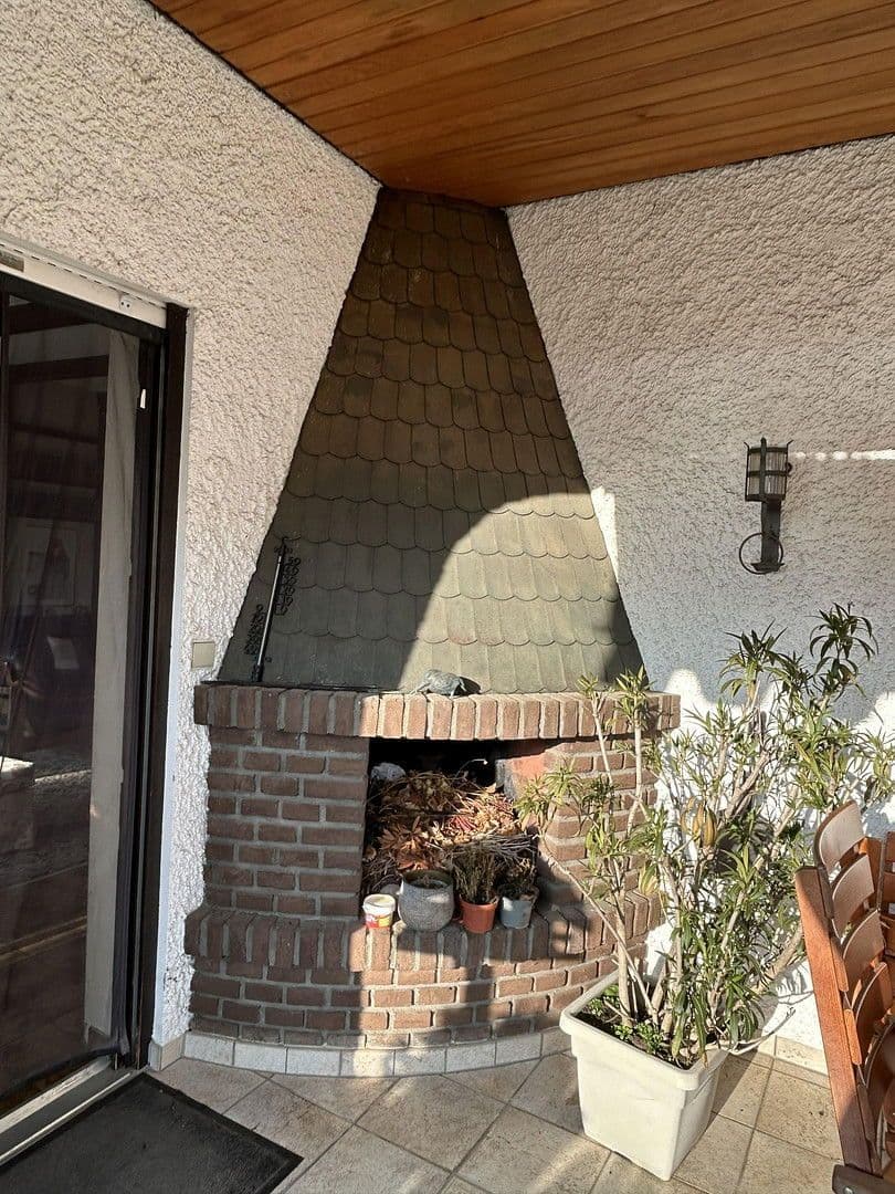 Predaj domu 224 m², pozemek 701 m², Mainhausen, Hesensko Predaj domu 224 m², pozemek 701 m², Mainhausen, Hesensko