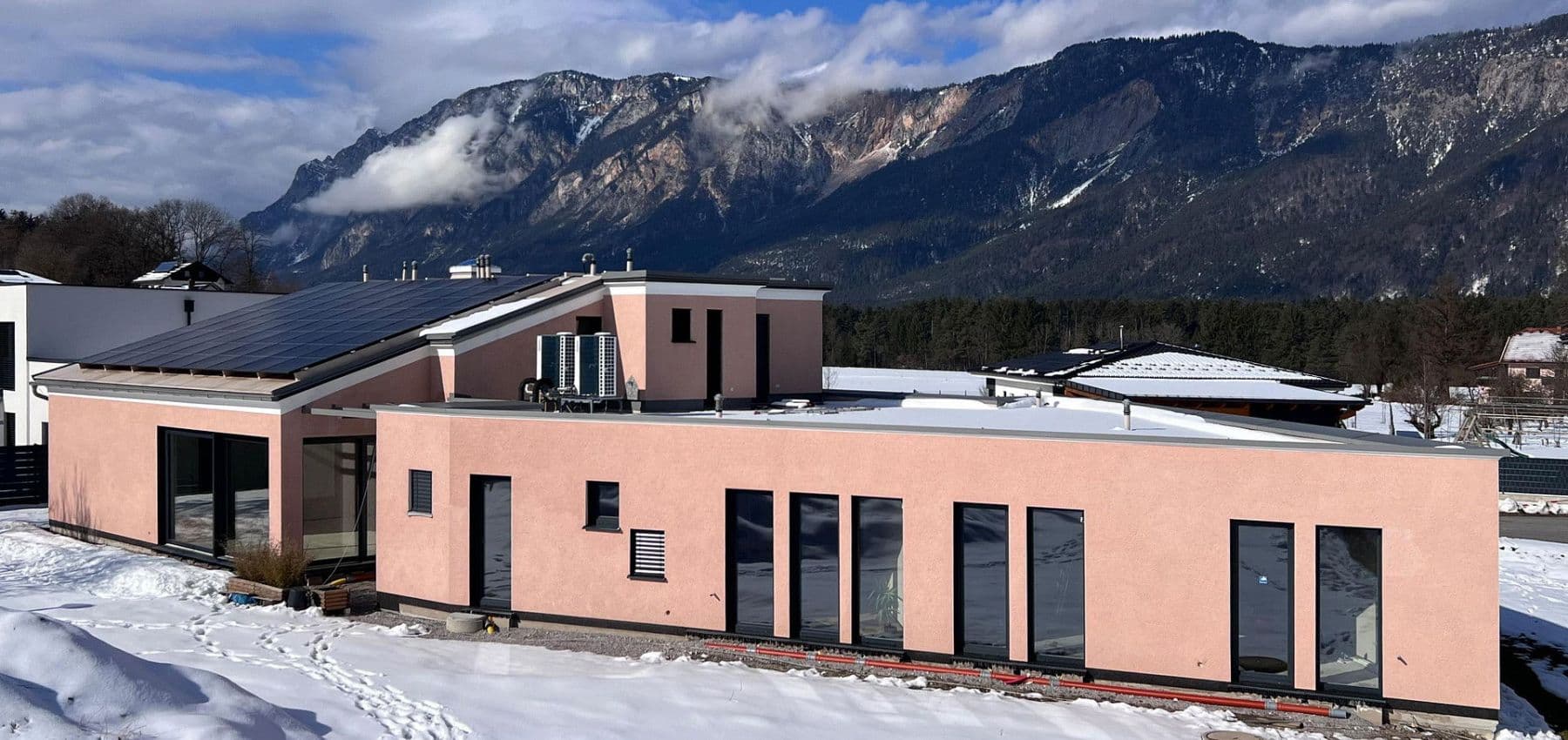 Predaj domu 300 m², pozemek 900 m², Solingen, Severné Porýnie - Westfálsko Predaj domu 300 m², pozemek 900 m², Solingen, Severné Porýnie - Westfálsko