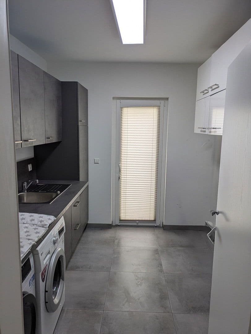 Predaj domu 176 m², pozemek 653 m², Spiegelberg, Bádensko-Wurttembersko Predaj domu 176 m², pozemek 653 m², Spiegelberg, Bádensko-Wurttembersko