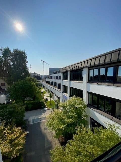 Prenájom kancelárie 370 m², Bahnhofstr. 18, Unterföhring, Bavorsko Prenájom kancelárie 370 m², Bahnhofstr. 18, Unterföhring, Bavorsko