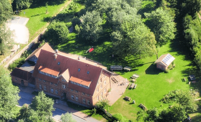 Predaj domu 835 m², pozemek 5.200 m², Rechlin, Meklenbursko-Predpomoransko Predaj domu 835 m², pozemek 5.200 m², Rechlin, Meklenbursko-Predpomoransko