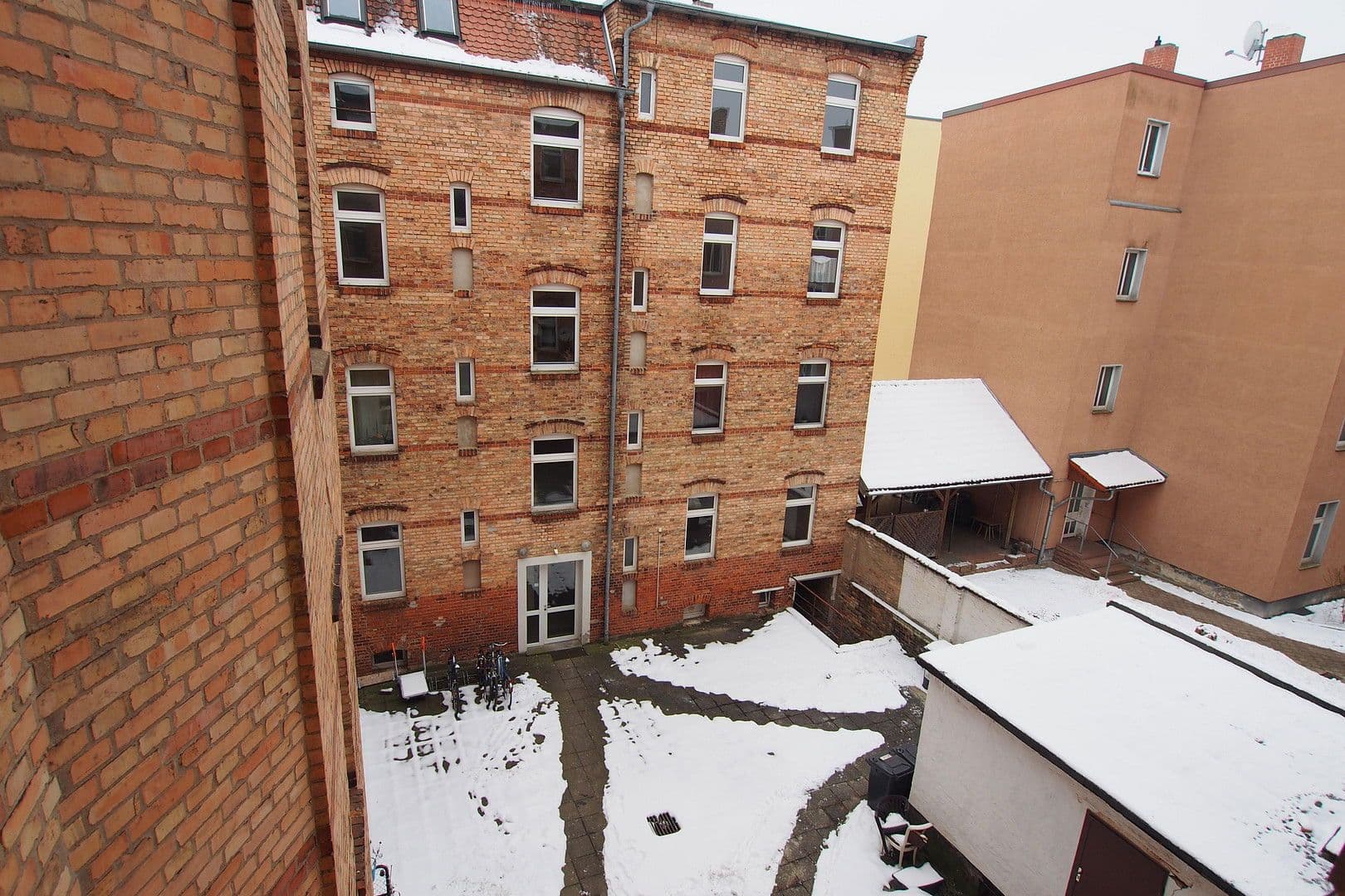 Prenájom bytu 3-izbový 82 m², Sagisdorferstr. 7, Halle, Sasko-Anhaltsko Prenájom bytu 3-izbový 82 m², Sagisdorferstr. 7, Halle, Sasko-Anhaltsko